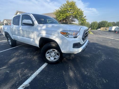 White 2023 Toyota Tacoma SR