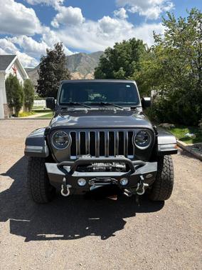 Gray 2018 Jeep Wrangler Unlimited Sahara