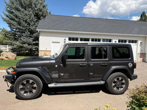 Gray 2018 Jeep Wrangler Unlimited Sahara