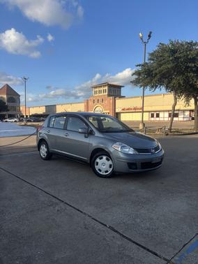 Gray 2008 Nissan Versa S