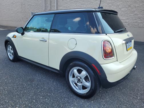 2008 MINI Cooper Base