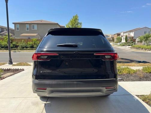 Black 2026 Toyota Grand Highlander Hybrid XLE