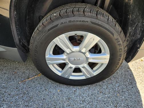 Black 2014 GMC Terrain SLE-2