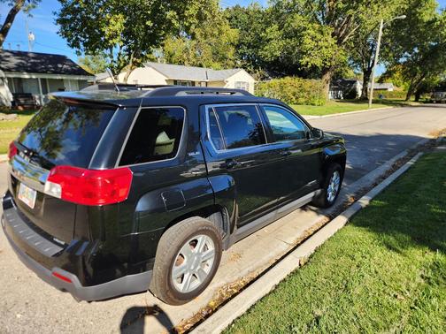 Black 2014 GMC Terrain SLE-2