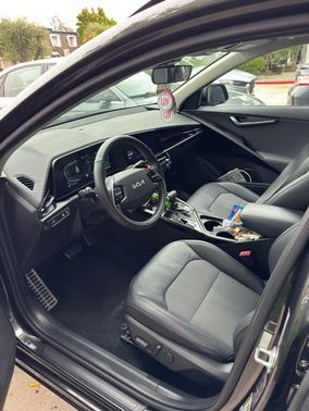 2023 Kia Niro EX Touring