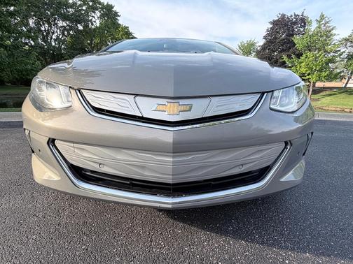 Gray 2017 Chevrolet Volt Premier
