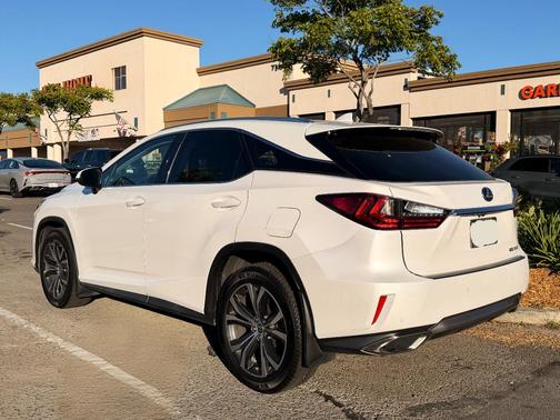 White 2019 Lexus RX 350 Base