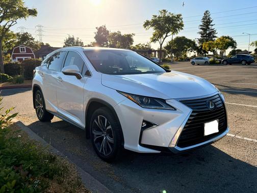 White 2019 Lexus RX 350 Base