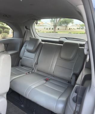 Blue 2014 Honda Odyssey EX