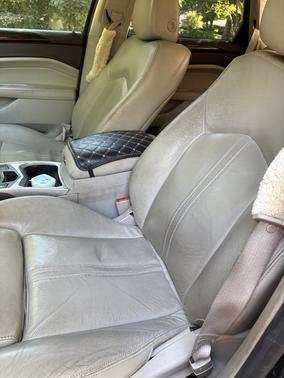 2010 Cadillac SRX Luxury Collection