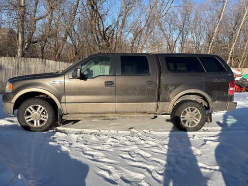 2005 Ford F-150 Lariat SuperCrew