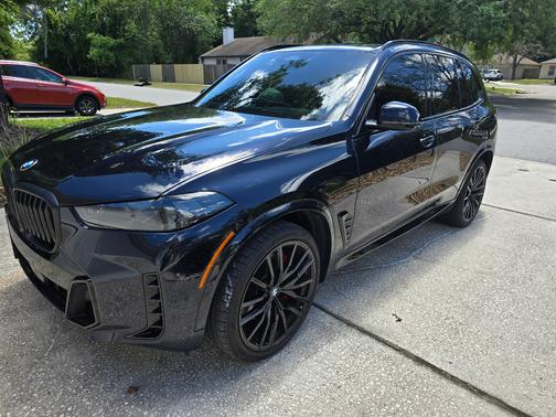 Blue 2024 BMW X5 sDrive40i