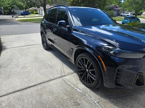 Blue 2024 BMW X5 sDrive40i