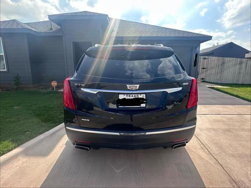 Black 2017 Cadillac XT5 Premium Luxury