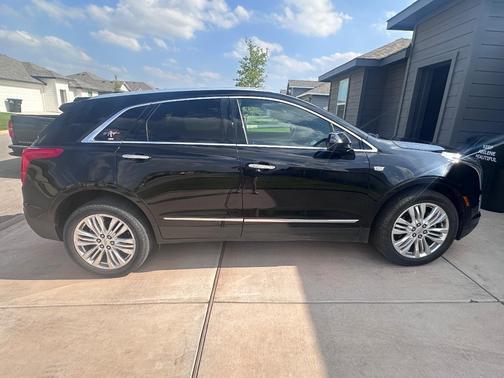 Black 2017 Cadillac XT5 Premium Luxury