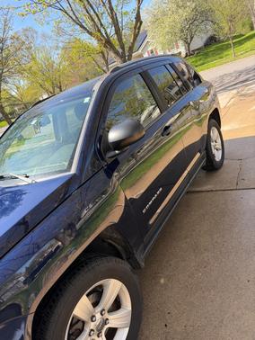 Blue 2016 Jeep Compass Sport