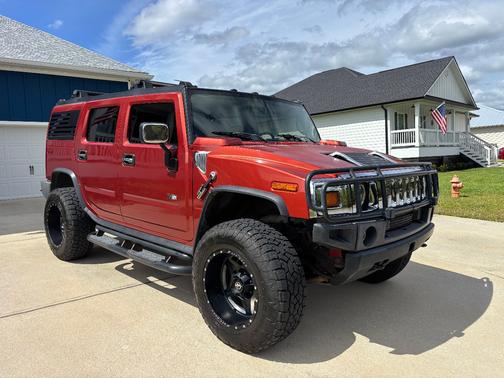 Orange 2003 Hummer H2 Base