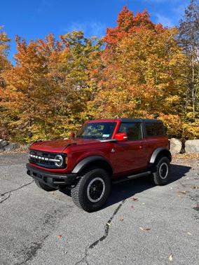Red 2023 Ford Bronco Outer Banks Advanced