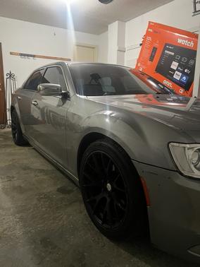 2018 Chrysler 300 Limited