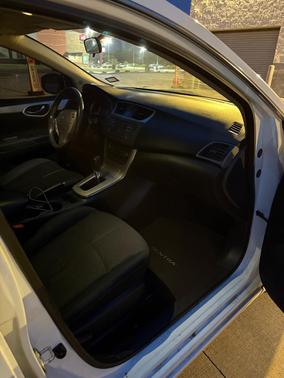 White 2014 Nissan Sentra SV