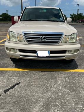 2005 Lexus LX 470 Base