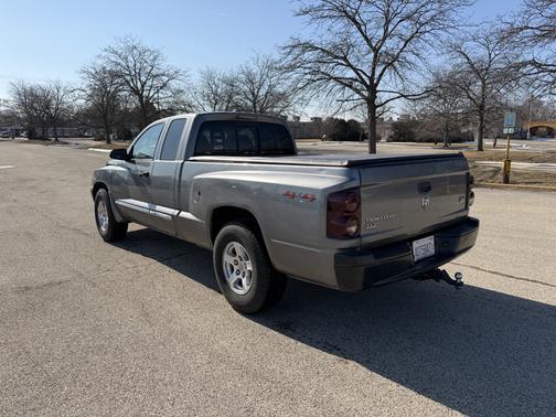 2005 Dodge Dakota SLT Club Cab