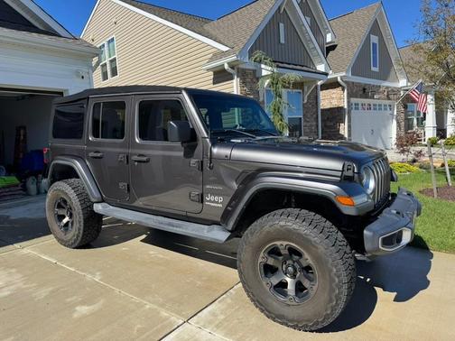 Gray 2018 Jeep Wrangler Unlimited Sahara