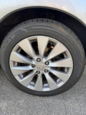 Silver 2014 Honda Accord EX-L V-6