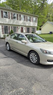 Beige 2015 Honda Accord EX-L