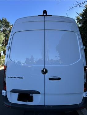 2024 Mercedes-Benz eSprinter 2500 High Roof HO 170"