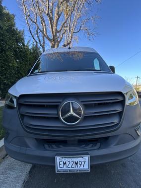 2024 Mercedes-Benz eSprinter 2500 High Roof HO 170"