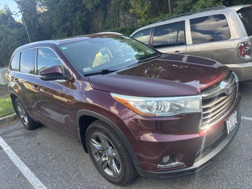 Red 2016 Toyota Highlander Limited