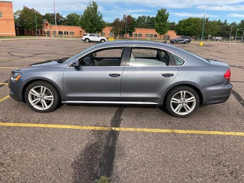 2015 Volkswagen Passat 2.0L TDI DSG SE w/Sunroof