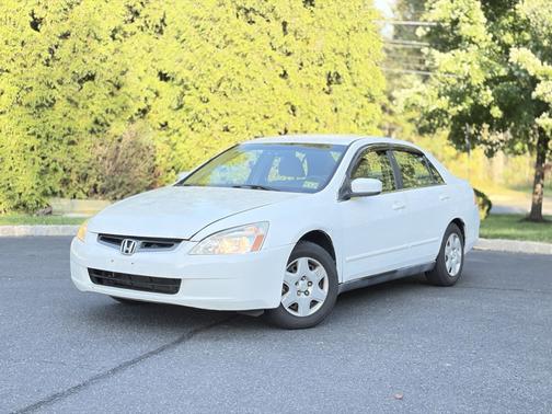 White 2007 Honda Accord LX