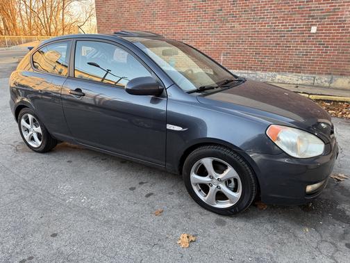 2007 Hyundai Accent SE