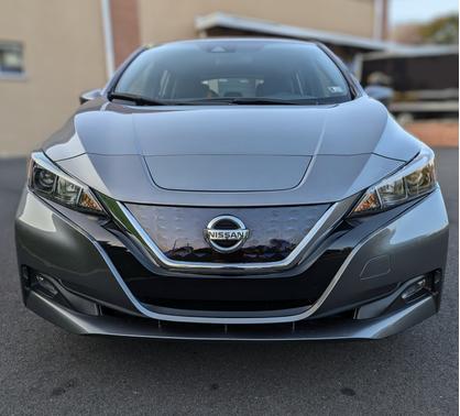 2022 Nissan Leaf SV