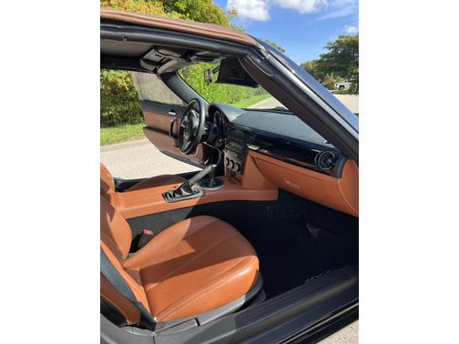 2006 Mazda MX-5 Miata Grand Touring
