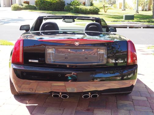 2004 Cadillac XLR Base