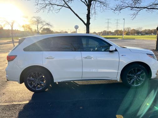 Photo 3 of 14 of 2019 Acura MDX 3.5L Technology & A-Spec Pkgs