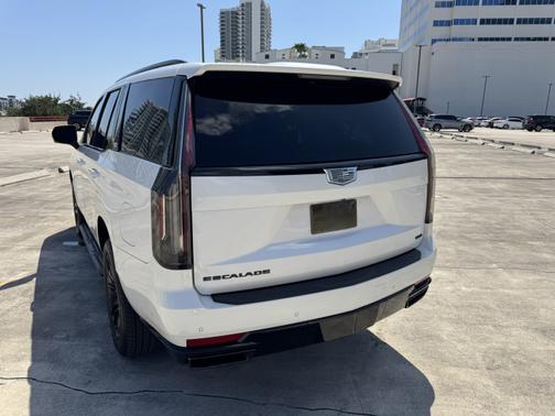 2021 Cadillac Escalade Sport