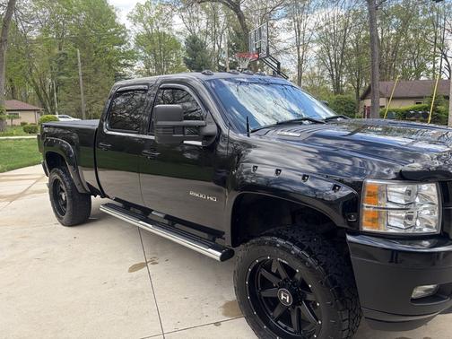 Black 2012 Chevrolet Silverado 2500 LT