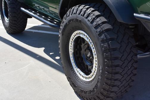 Green 2023 Ford Bronco Base Advanced