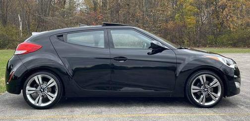 2012 Hyundai Veloster Base