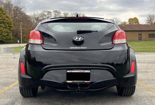 2012 Hyundai Veloster Base
