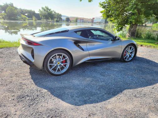 2024 Lotus Emira V6 First Edition