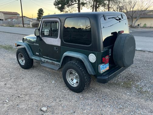 2000 Jeep Wrangler SE