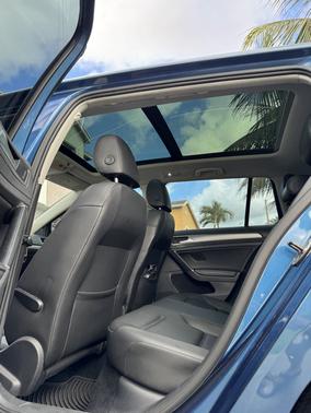 2016 Volkswagen Golf SportWagen TSI Limited Edition