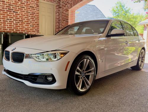 White 2018 BMW 330e iPerformance