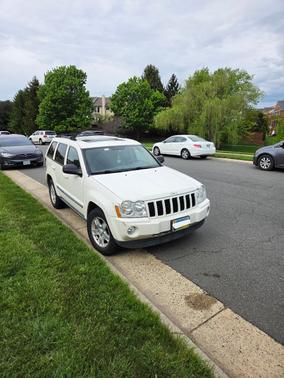 White 2007 Jeep Grand Cherokee Laredo