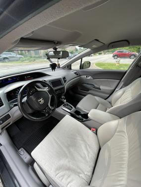 Black 2012 Honda Civic Hybrid Base